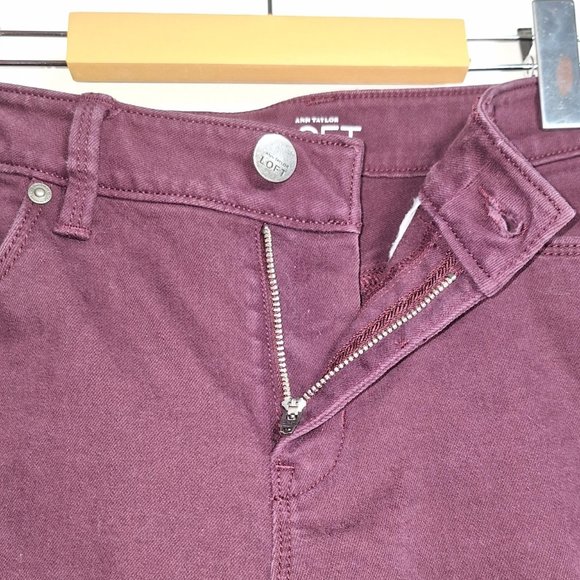 Loft Mid-Rise Skinny Jeans Burgundy Size 6 - Picture 2 of 8